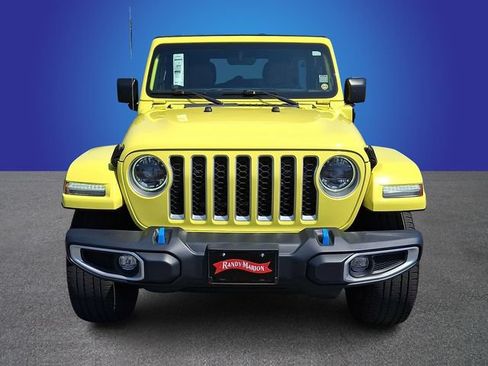 Used 2023 Jeep Wrangler Unlimited Sahara AWD/4WD image 2