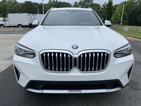 Used 2024 BMW X3 xDrive30i AWD/4WD image 4