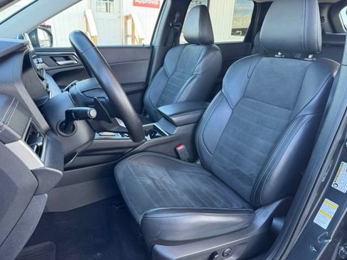 Used 2024 Mitsubishi Outlander SE FWD image 21