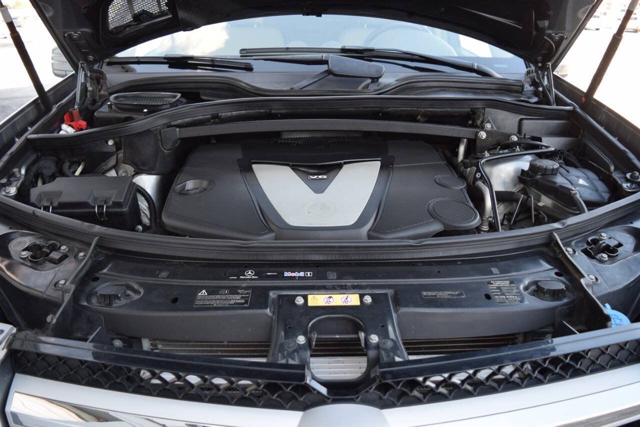 Used 2012 Mercedes-Benz GL 320 BlueTEC 4MATIC image 65