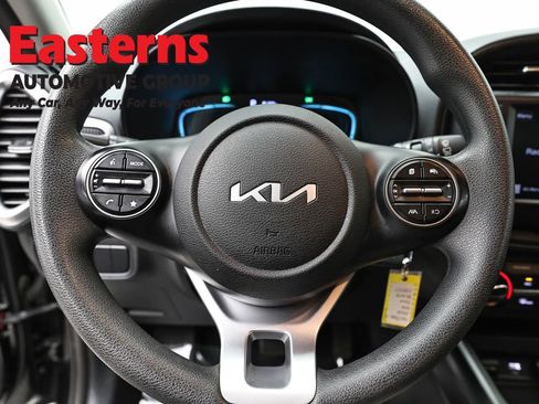 Used 2024 Kia Soul LX w/ Option Group 015 image 10