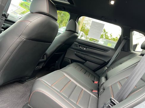 Used 2025 Honda CR-V Sport-L image 47