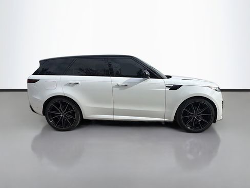 Used 2024 Land Rover Range Rover Sport Dynamic SE image 6