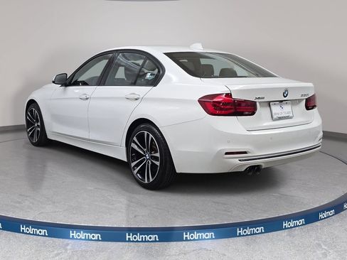 Used 2018 BMW 330i xDrive Sedan AWD/4WD image 8