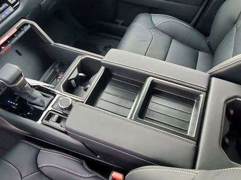 New 2026 Toyota Tundra Limited image 16