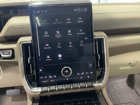 New 2026 GMC Yukon XL Denali w/ Sun & Power Step Package image 20