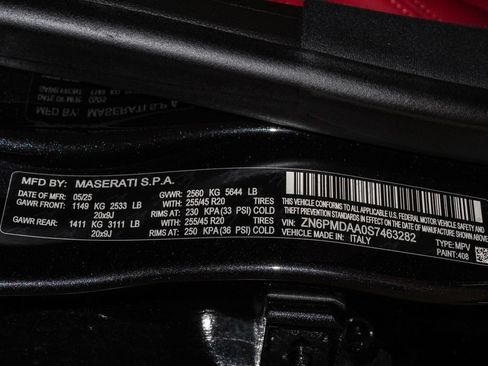 Used 2025 Maserati Grecale GT AWD/4WD image 29