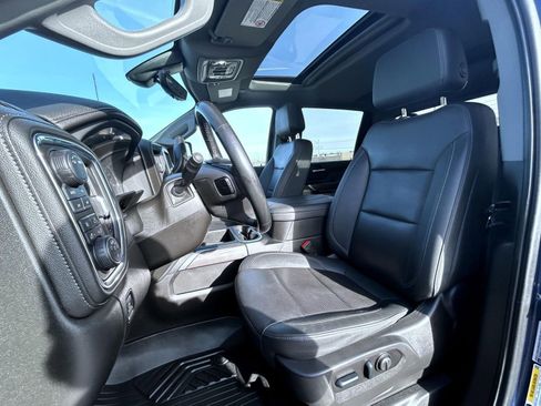 Used 2023 Chevrolet Silverado 2500 LTZ w/ LTZ Premium Package image 10