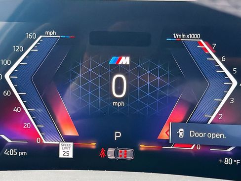 New 2026 BMW X5 xDrive40i w/ M Sport Package AWD/4WD image 39