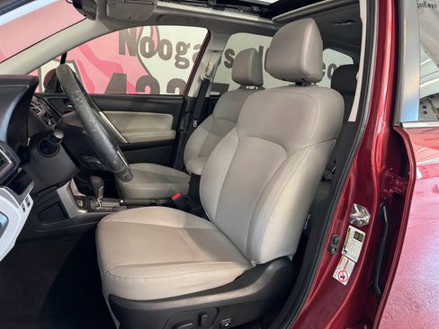 Used 2017 Subaru Forester 2.5i Limited w/ Popular Package #1 AWD/4WD image 17