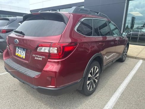 Used 2016 Subaru Outback 2.5i Limited AWD/4WD image 3