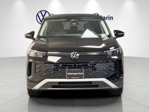 New 2026 Volkswagen Tiguan S FWD image 8
