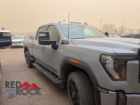 Used 2024 GMC Sierra 2500 AT4 AWD/4WD image 52