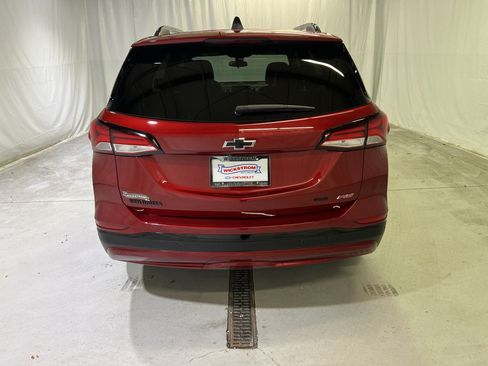 Certified 2024 Chevrolet Equinox RS w/ RS Leather Package AWD/4WD image 9