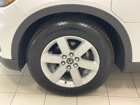 Used 2024 Honda Prologue EX image 23