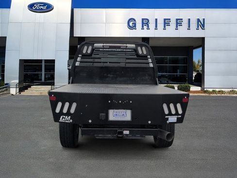 Used 2023 GMC Sierra 3500 SLE w/ SLE Convenience Package image 8