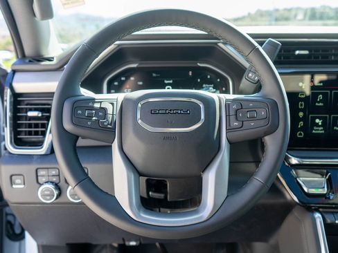 New 2026 GMC Sierra 3500 Denali w/ Denali Reserve Package AWD/4WD image 17