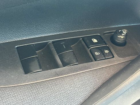 Certified 2023 Toyota Corolla LE FWD image 14