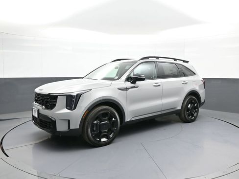 New 2026 Kia Sorento EX AWD/4WD image 10