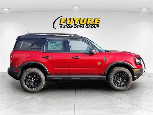 New 2025 Ford Bronco Sport Badlands w/ Sasquatch Badlands Package image 8