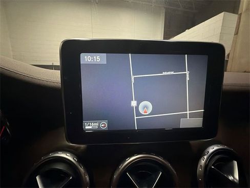 Used 2015 Mercedes-Benz GLA 250 4MATIC image 18