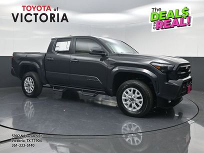 New 2025 Toyota Tacoma SR5