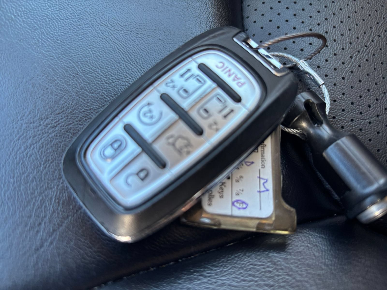 Used 2023 Chrysler Pacifica Touring-L FWD image 27