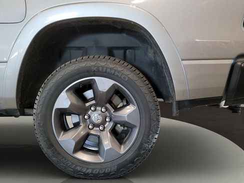 Used 2021 RAM 1500 Big Horn w/ Built-to-serve Edition AWD/4WD image 17