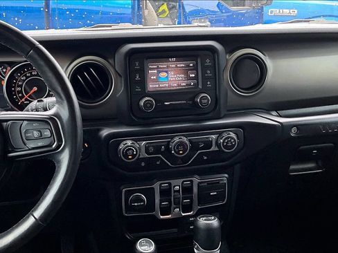 Used 2020 Jeep Wrangler Unlimited Sport AWD/4WD image 7