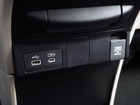 Certified 2025 Honda Odyssey EX-L image 34