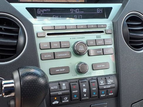 Used 2011 Honda Pilot EX-L image 12