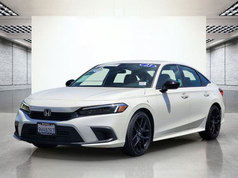 Used 2023 Honda Civic Sport image 10