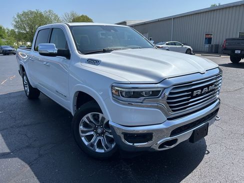 Used 2019 RAM 1500 Limited image 1