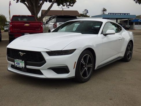 New 2025 Ford Mustang Coupe image 27