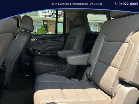 Used 2015 GMC Yukon XL Denali w/ Premium Package RWD image 12