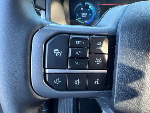 Used 2025 Ford F150 Lightning Flash image 16