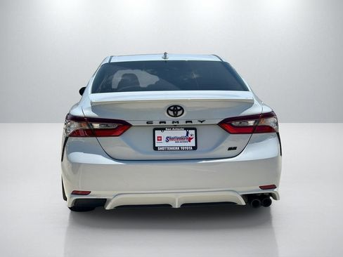 Used 2023 Toyota Camry SE FWD image 6