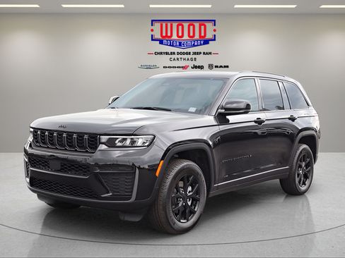 New 2026 Jeep Grand Cherokee Altitude AWD/4WD image 8