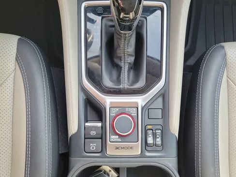 Used 2021 Subaru Forester Limited w/ Popular Package #3 image 17