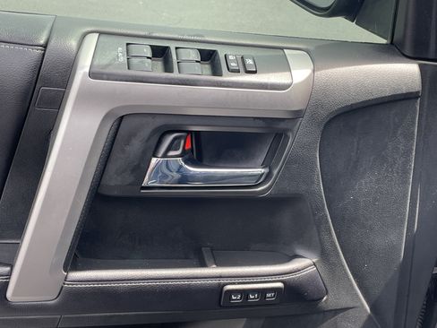 Used 2018 Toyota 4Runner Limited AWD/4WD image 14