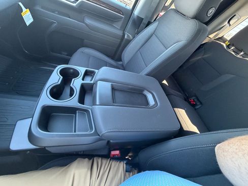 New 2026 GMC Sierra 3500 SLE w/ SLE Value Package image 20