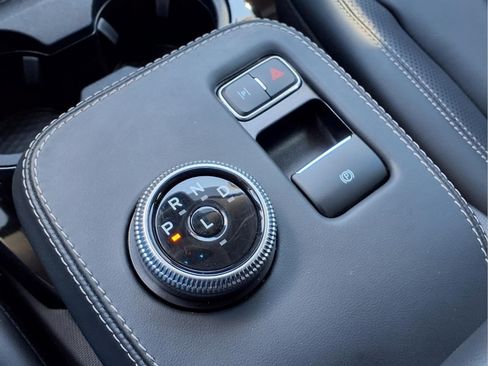 Used 2024 Ford Mustang Mach-E Premium AWD/4WD image 17
