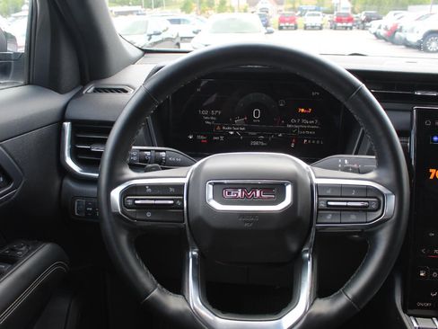 Used 2025 GMC Terrain Elevation AWD/4WD image 11