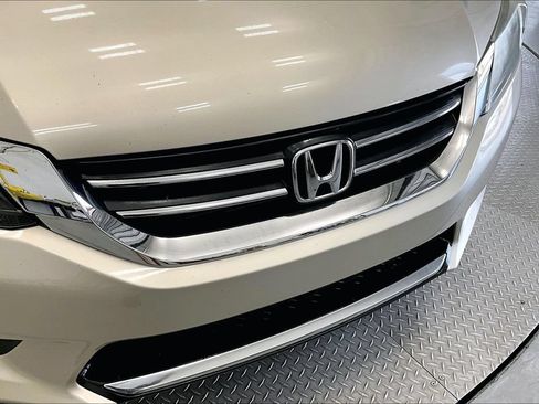Used 2015 Honda Accord LX image 27
