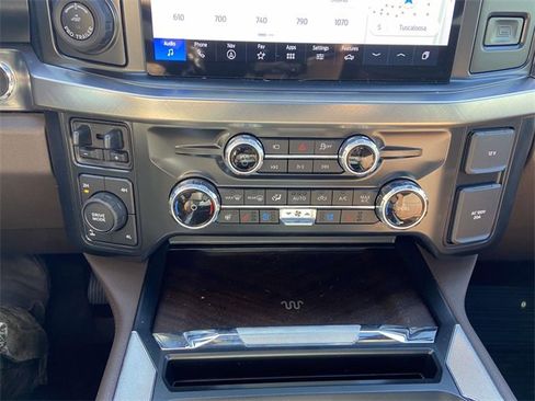 Used 2025 Ford F250 King Ranch w/ Chrome Package image 22