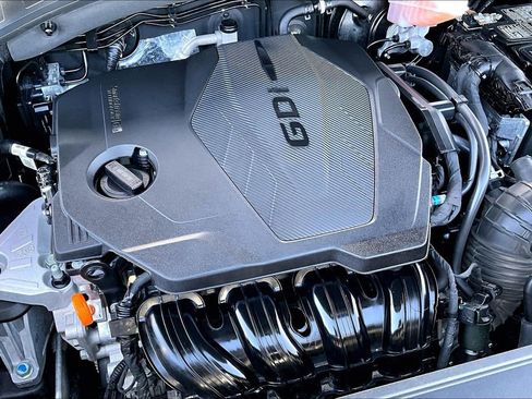 Used 2024 Kia Sorento S image 35