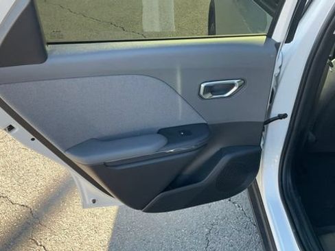 Certified 2025 Kia K4 EX FWD image 16
