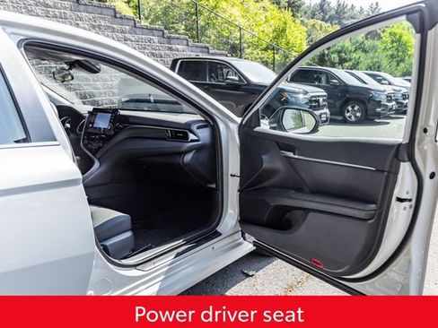 Certified 2024 Toyota Camry LE FWD image 17
