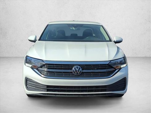 Used 2024 Volkswagen Jetta S image 2