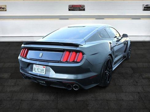 Used 2016 Ford Mustang Shelby GT350 w/ Track Package image 7